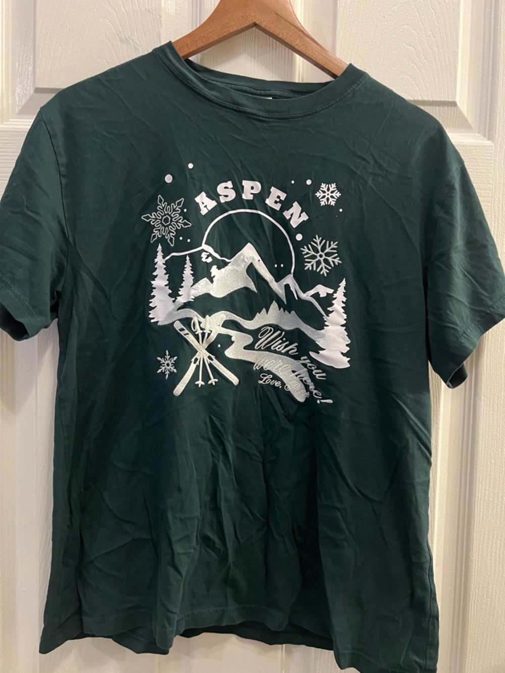 PINK Victoria's Secret Aspen Graphic Tee in Forest Green